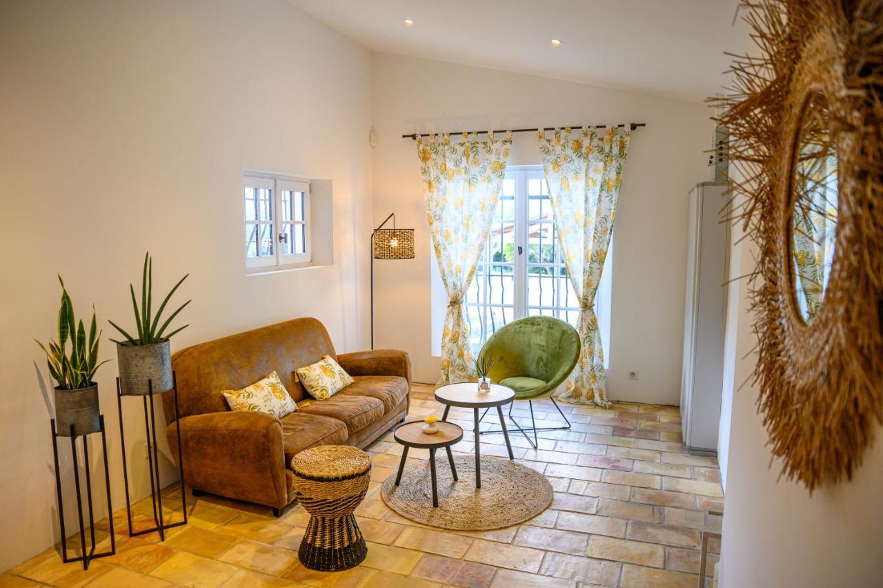 Le Mas De La Source Bed & Breakfast Mougins Bagian luar foto