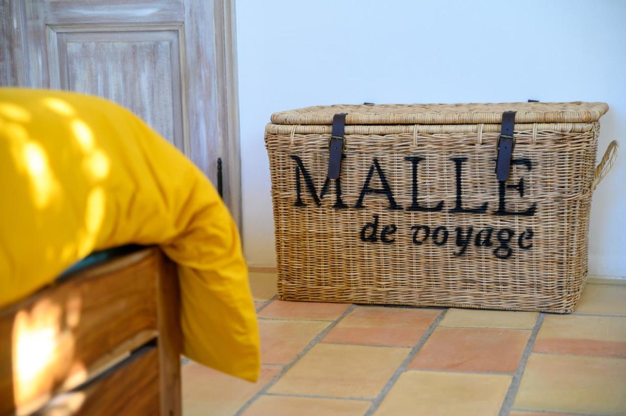 Le Mas De La Source Bed & Breakfast Mougins Bagian luar foto