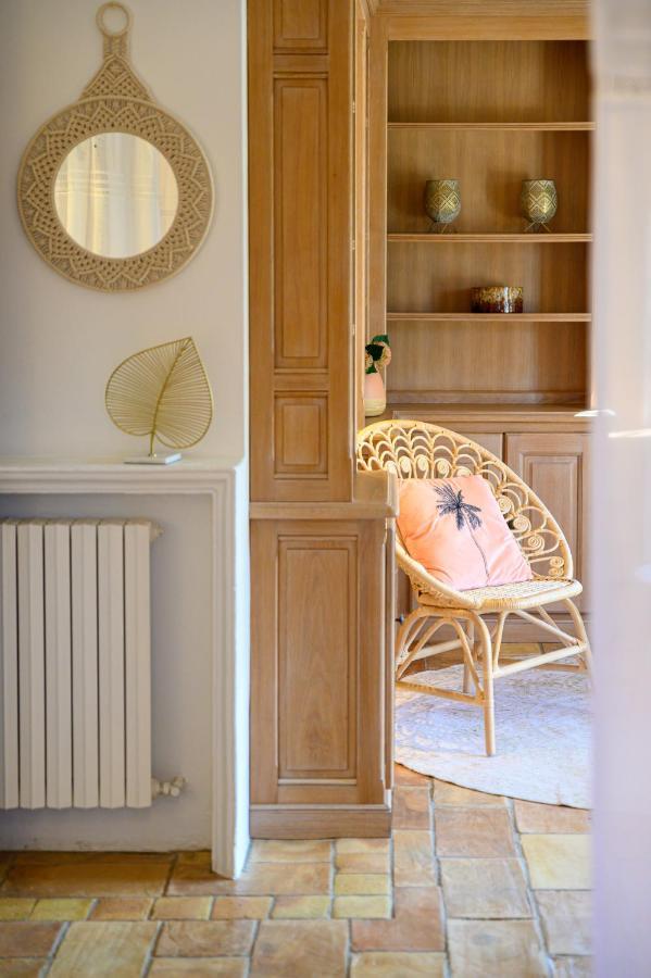 Le Mas De La Source Bed & Breakfast Mougins Bagian luar foto