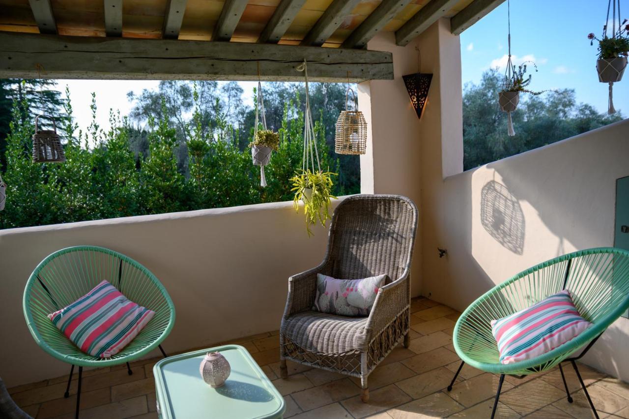Le Mas De La Source Bed & Breakfast Mougins Bagian luar foto