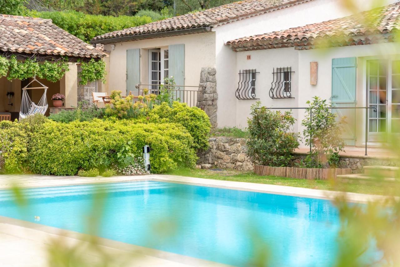 Le Mas De La Source Bed & Breakfast Mougins Bagian luar foto
